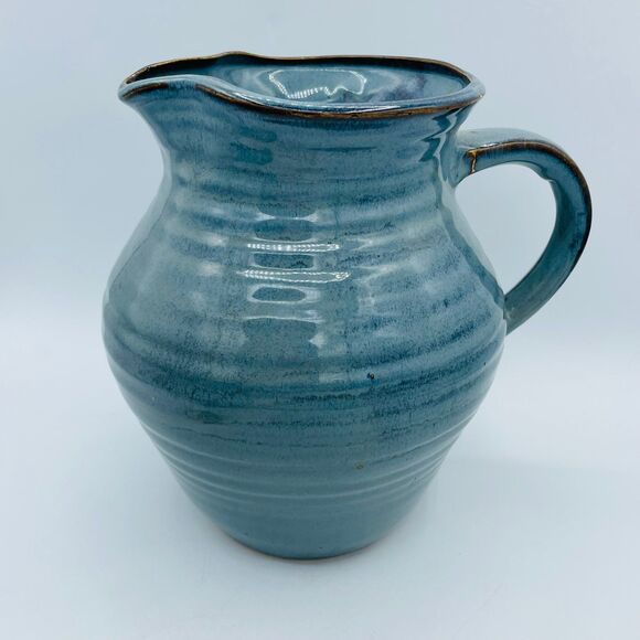 Large Glazed Hand Crafted Ribbed Pottery Pitcher w/ CRAB Blue Green - Picture 5 of 10